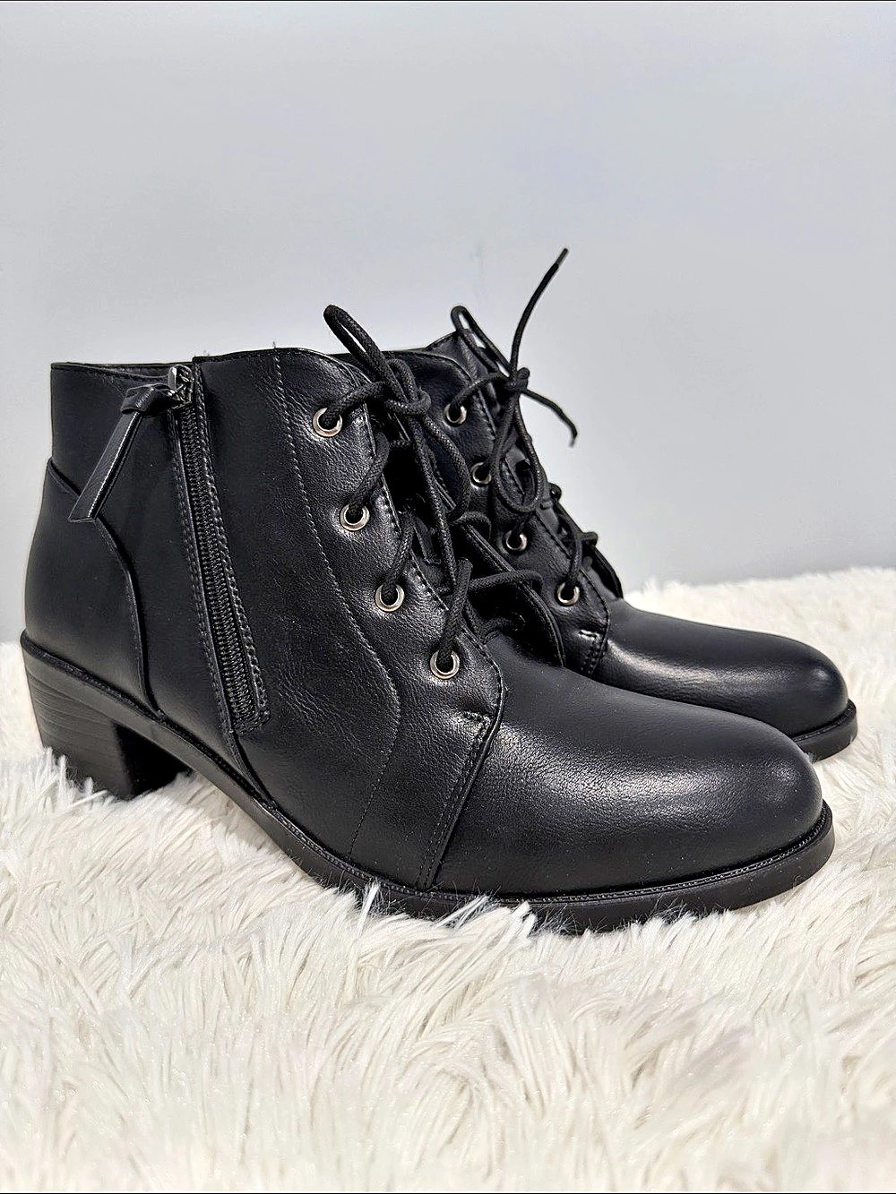 Easy Street Black Becker Lace-Up Ankle Boots